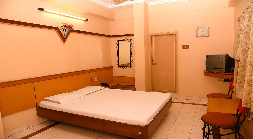 Hotel Vishnu Residency Višákhapatnam Exteriér fotografie