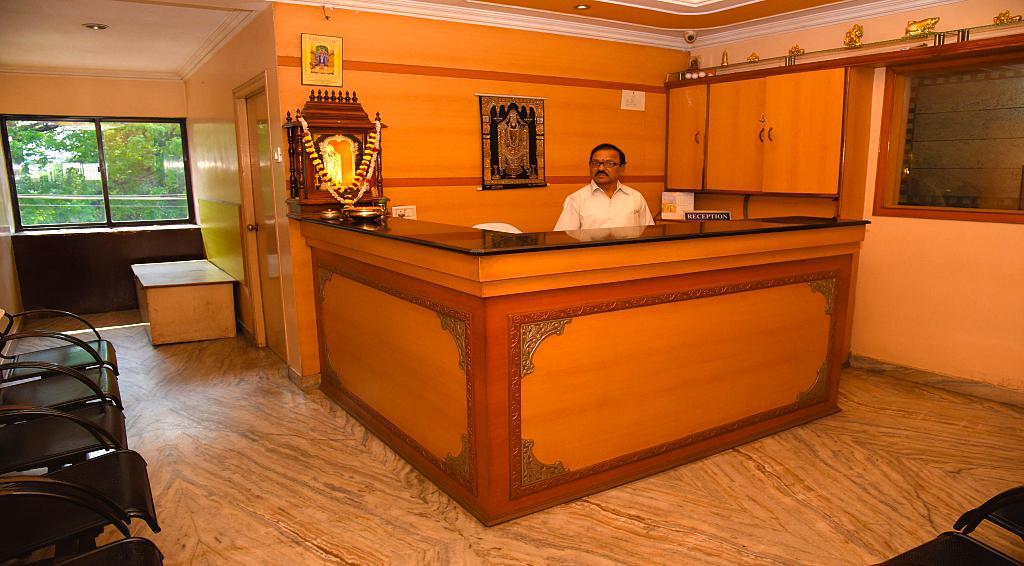 Hotel Vishnu Residency Višákhapatnam Exteriér fotografie
